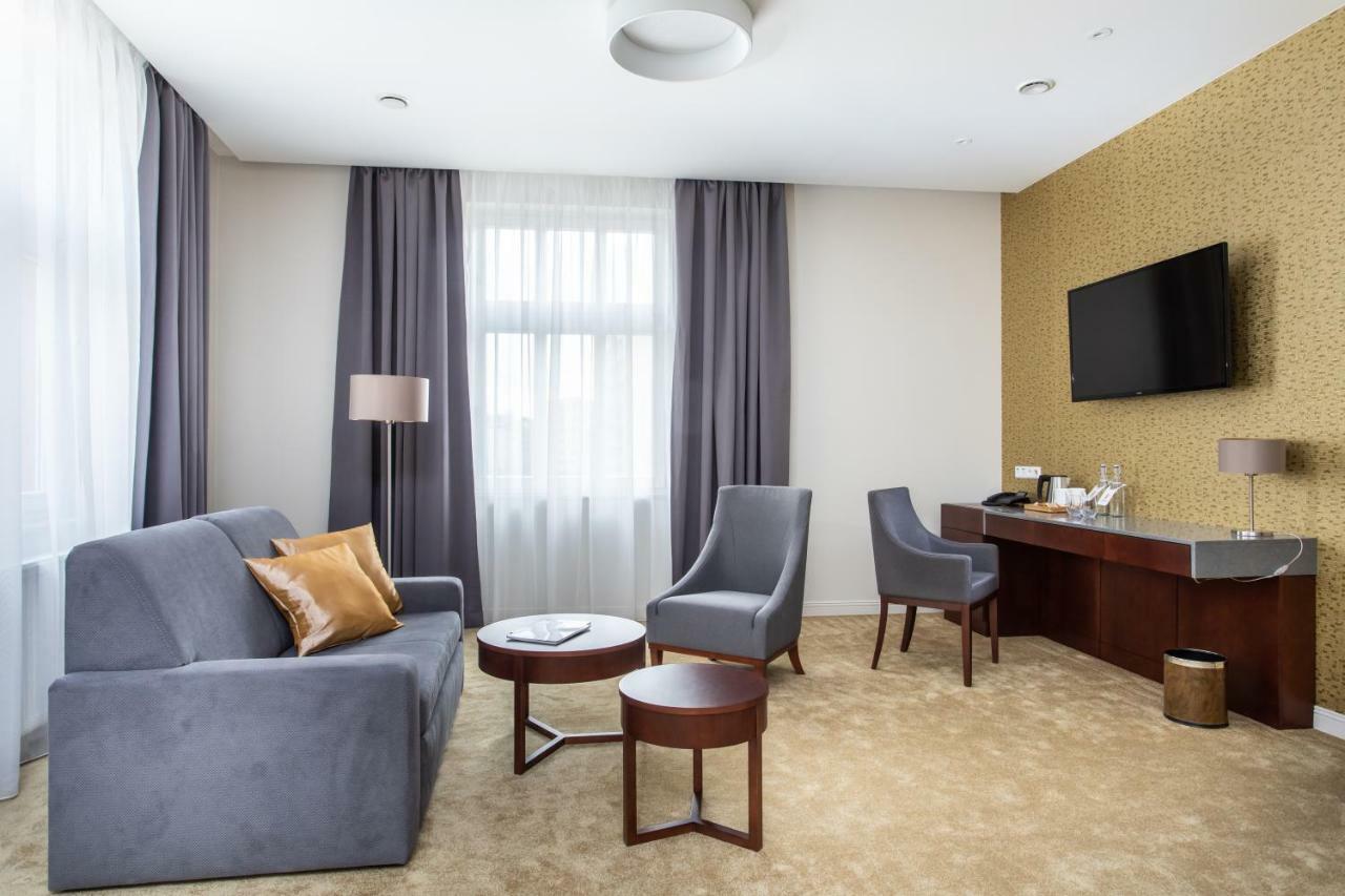 Jakubowy Hotel Гдиня Екстериор снимка