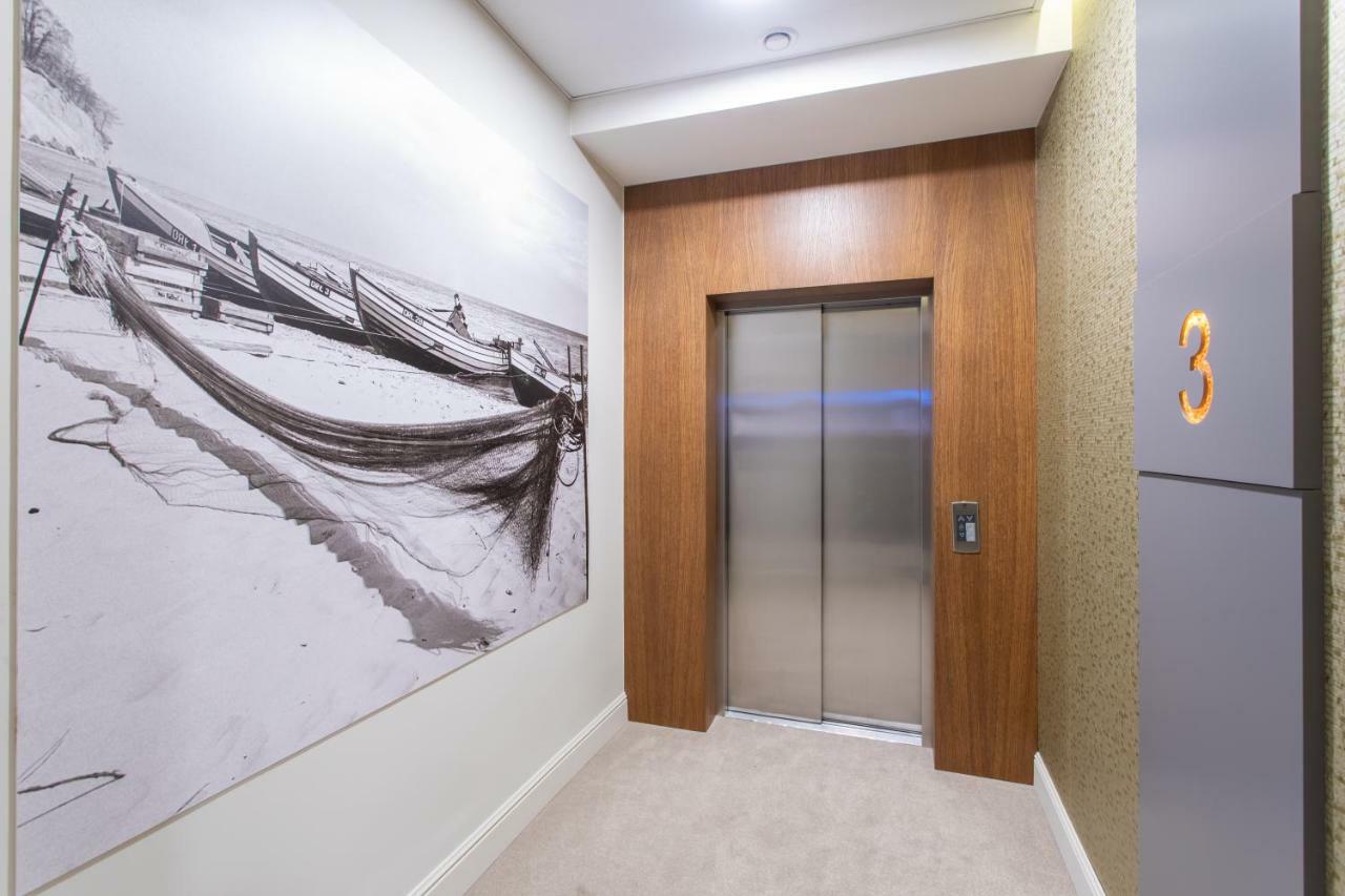 Jakubowy Hotel Гдиня Екстериор снимка