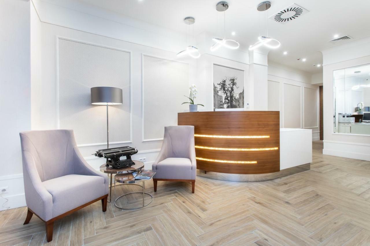 Jakubowy Hotel Гдиня Екстериор снимка